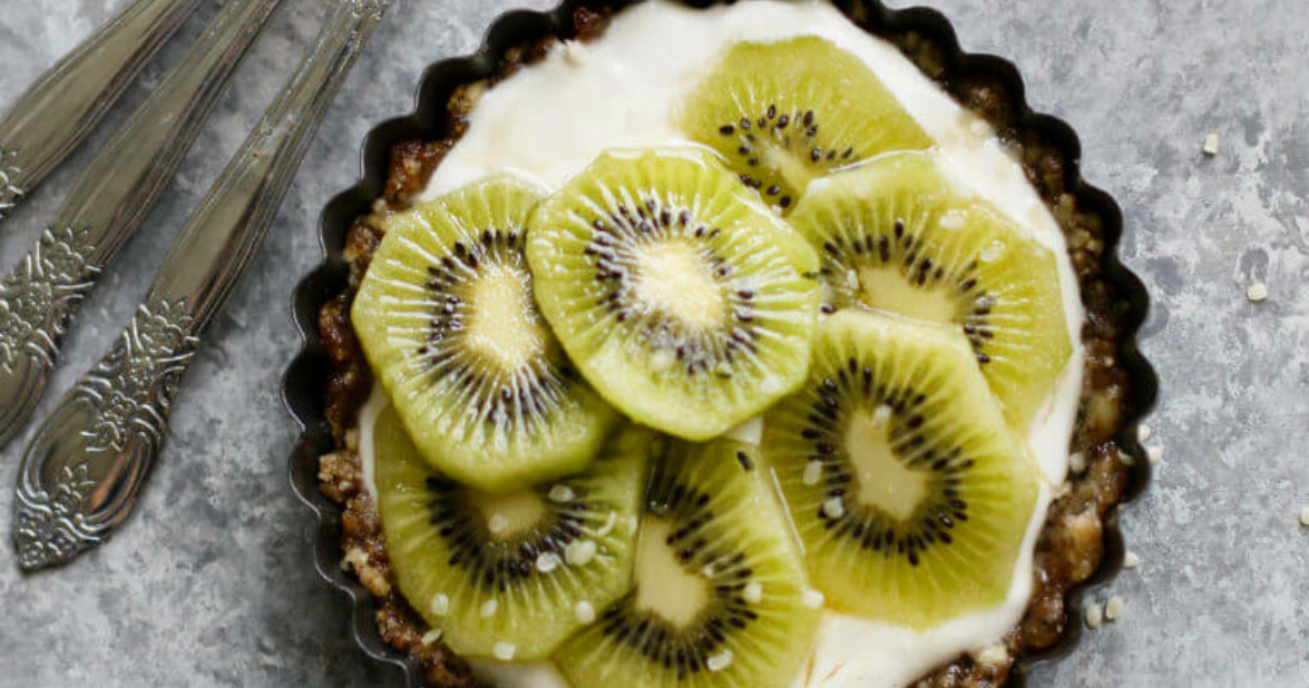 Raw Kiwi N Cream Tart Website 768x1152 1