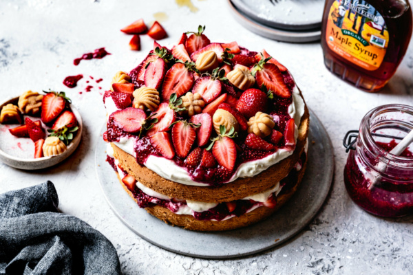 Gluten Free Strawberry Maple Cream Cake 4 scaled